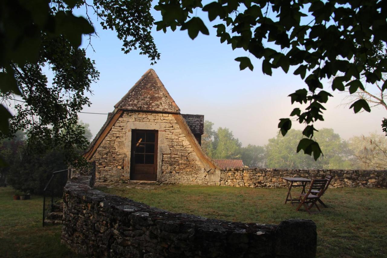 Gite D'Espinieres Orniac Exterior photo