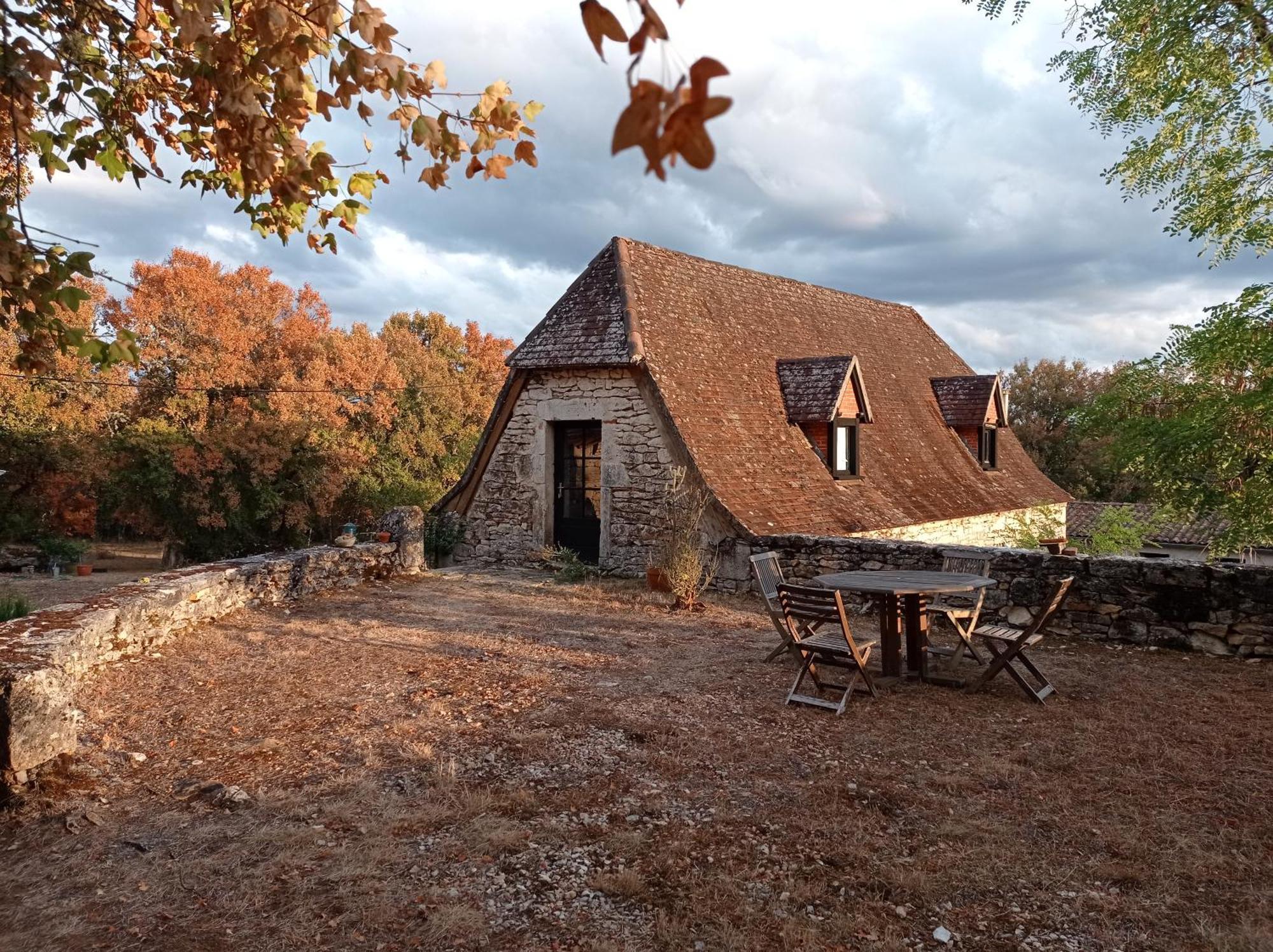 Gite D'Espinieres Orniac Exterior photo